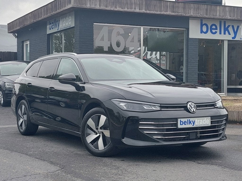 Passat 1,5 TSI eHybrid Business – trekhaak –NIEUW MODEL 2025, Autos, Volkswagen, Achat, Entreprise, Entretenue par le concessionnaire