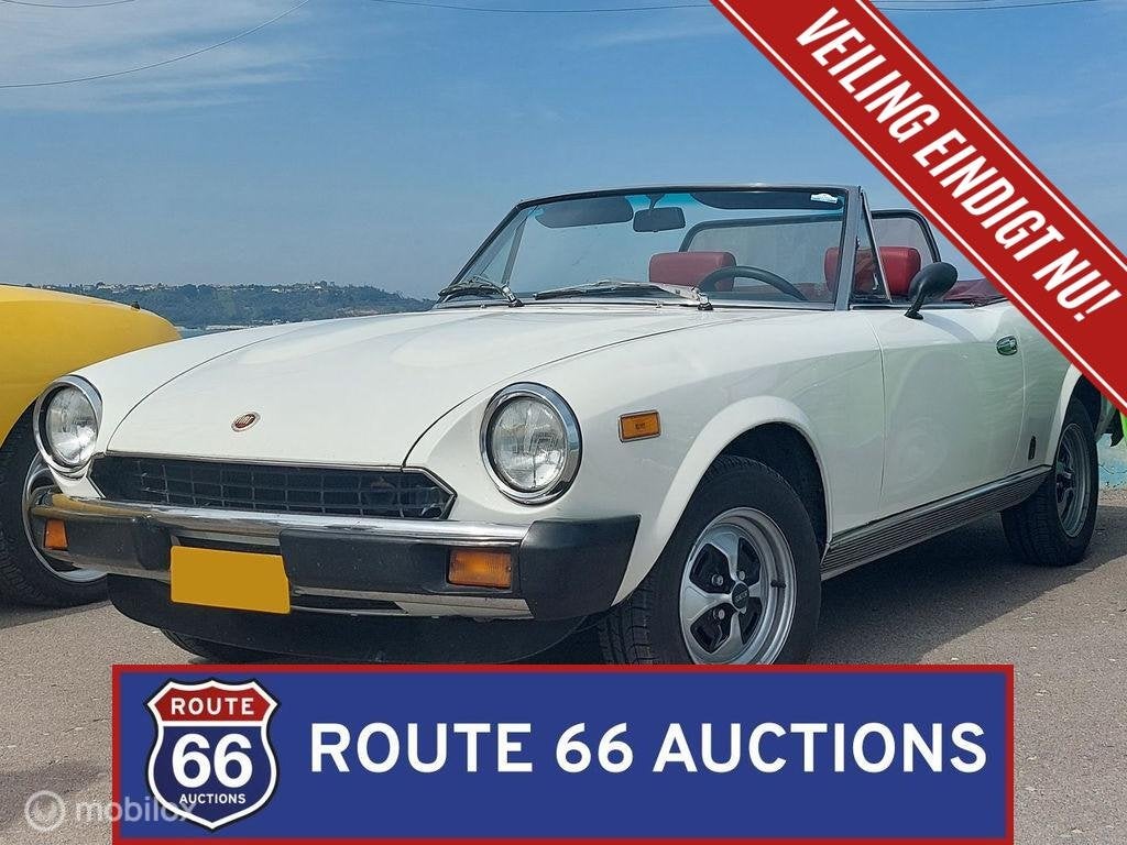 Fiat 124 Spider 2000 | 1980 | Route 66 Auctions, Auto's, Zwart, Bedrijf, Handgeschakeld, Overige carrosserie