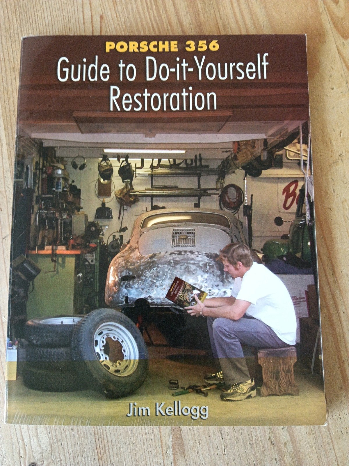 Guide to Do it Yourself Restoration Porsche 356, Livres, Autos | Livres, Enlèvement ou Envoi, Porsche