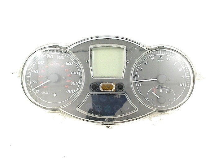 TELLERSET Piaggio MP3 400 2007-2010 (01-2007/12-2010), Dhr. S. di Majo, Gebruikt, Info@cama-motorparts.nl, P.J. Troelstraweg 8 8
3144 CX  MAASSLUIS, NL