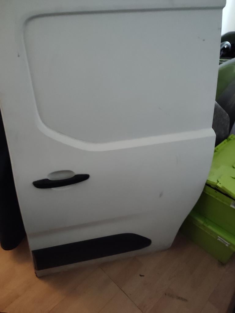 Citroen berlingo 2020 porte latérale gauche, Gauche, Porte