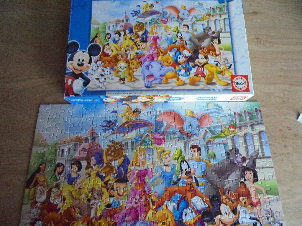 kinder complete Disney parade puzzel, Ophalen of Verzenden, Meer dan 50 stukjes, Gebruikt, 2 tot 4 jaar