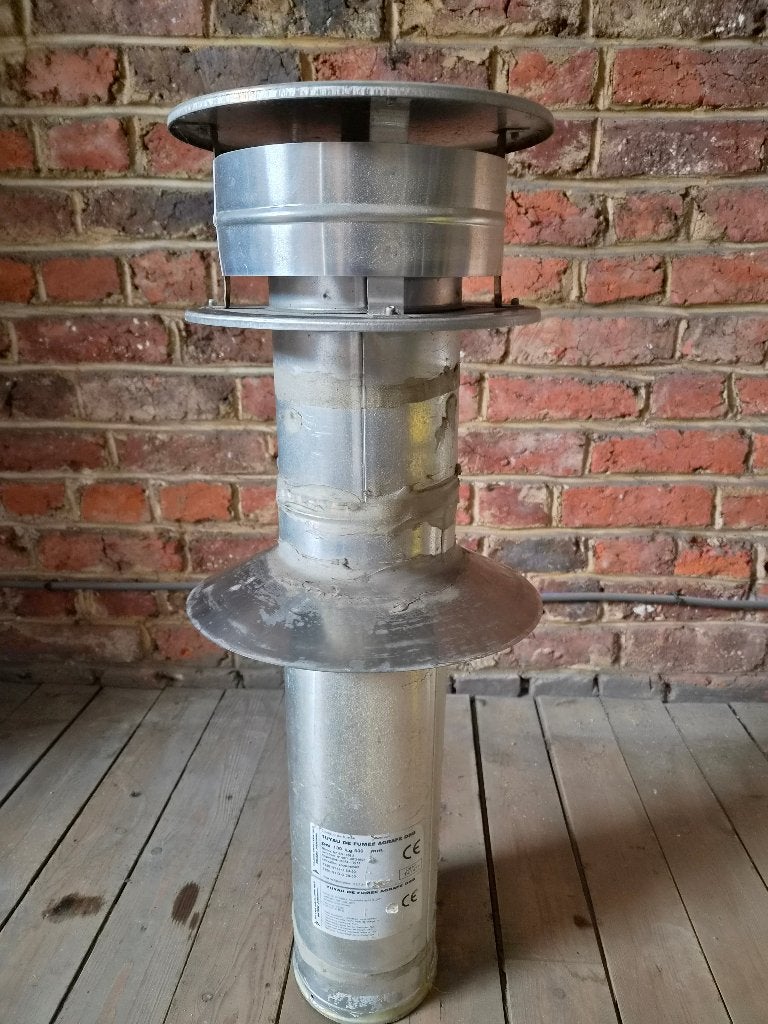 Sortie de toit / Chapeau de ventilation DN 130 + Tuyau Alu, Enlèvement, Utilisé