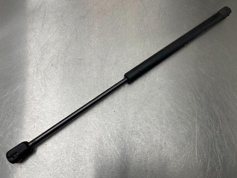 VERIN A GAZ AVANT DROIT Daewoo / Chevrolet Captiva (C100), Utilisé, Daewoo