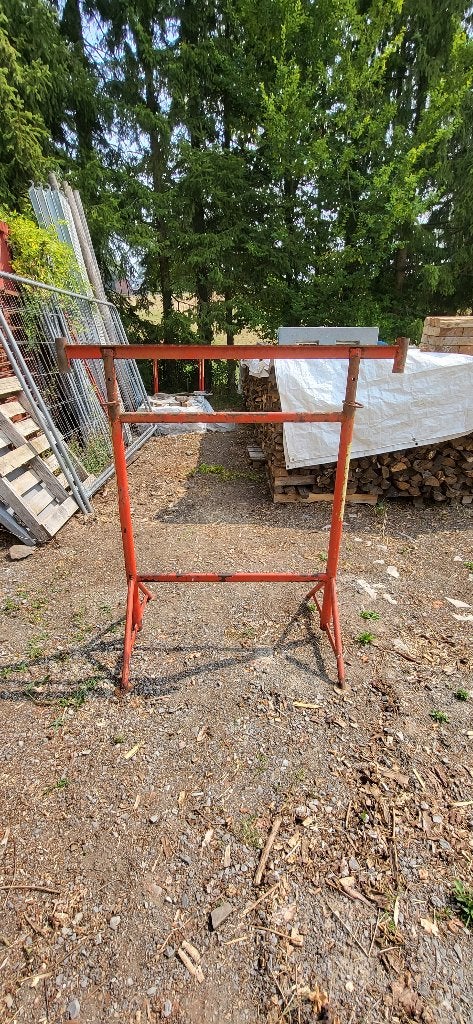 Treteux de maçon, Enlèvement