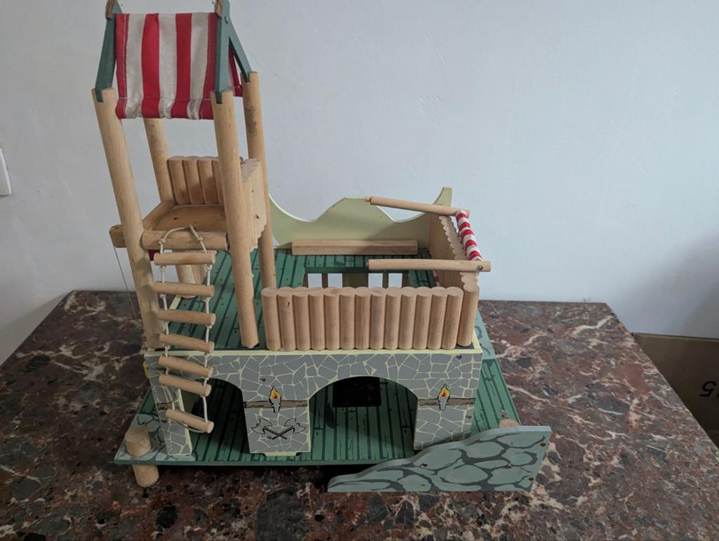 Fort viking en bois, Hobby & Loisirs créatifs, Modélisme | Autre, Enlèvement, Utilisé