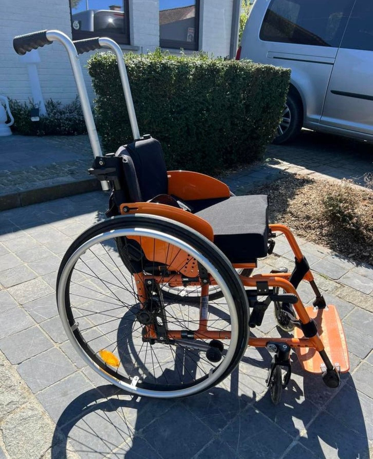 Grote kinderrolstoel, Diversen, Ophalen, Zo goed als nieuw