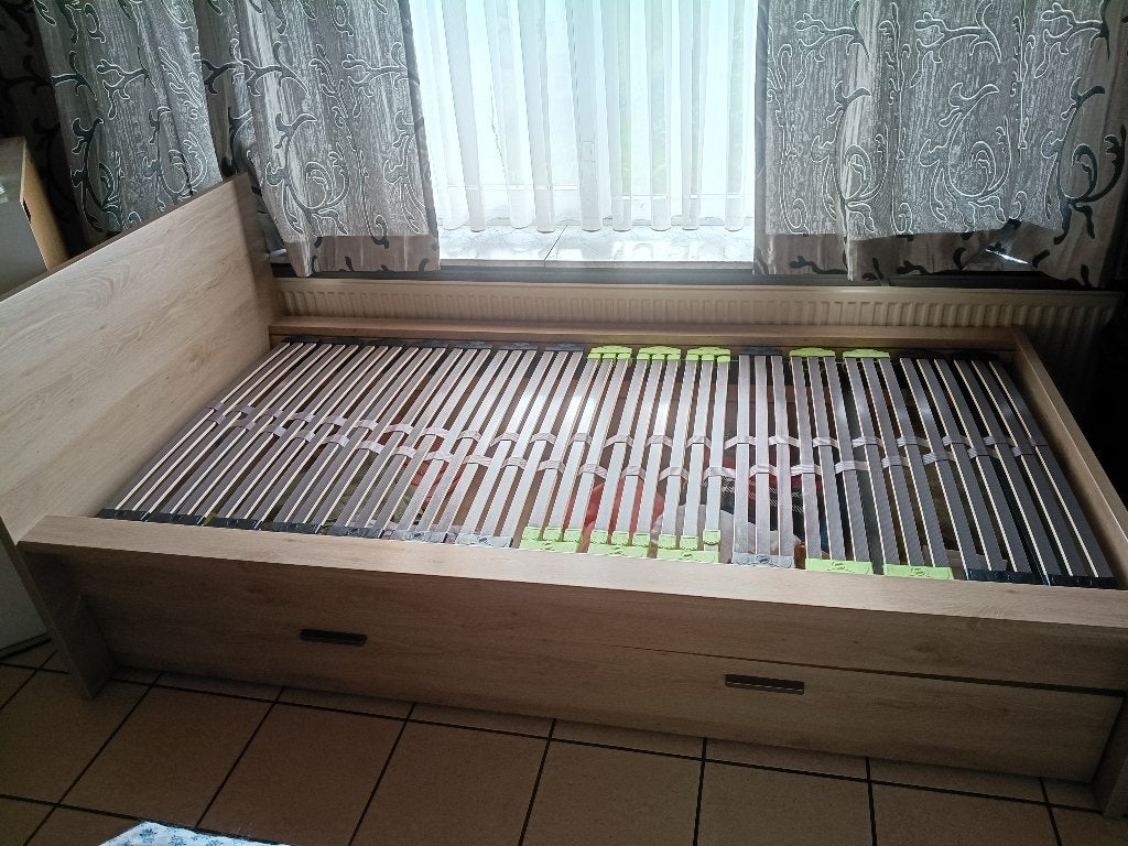 Eenpersoons bed met schuif, Huis en Inrichting, Ophalen, Gebruikt, Eenpersoons