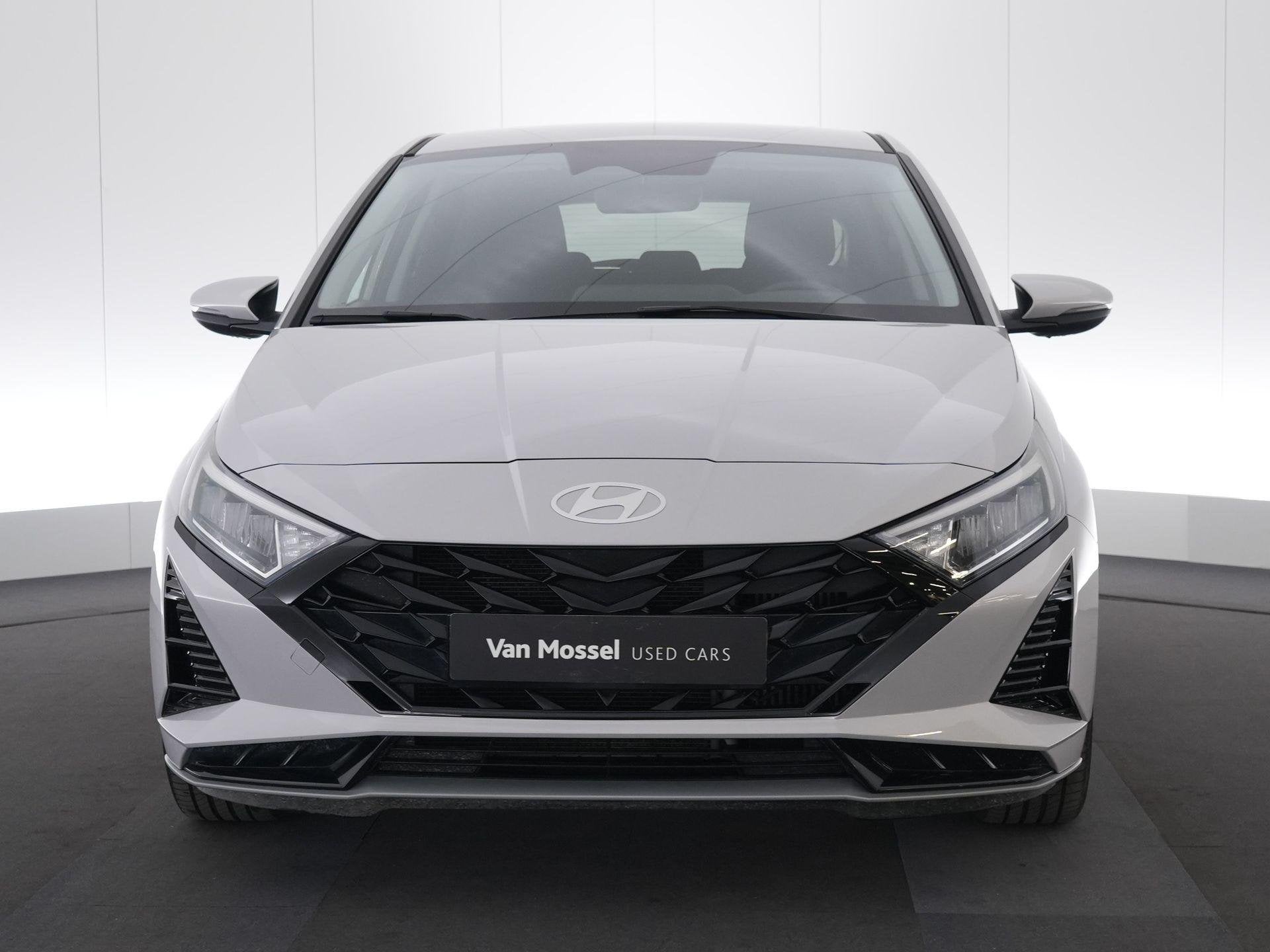 Hyundai i20 1.0 T-GDi 7-DCT 74kW Twist (automatique), Autos, 121 g/km, Argent ou Gris, Entreprise, 1110 kg