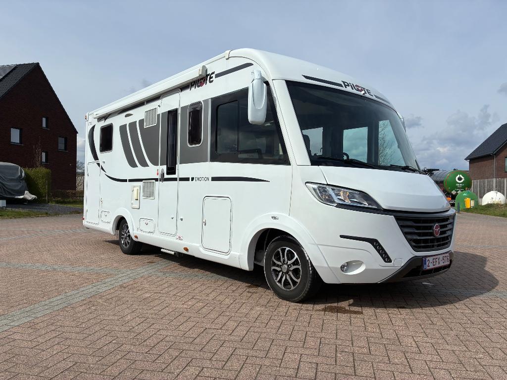 Fiat pilote emotion G701 mobilehome, Caravanes & Camping, Camping-cars, Particulier, jusqu'à 4, Intégral, Fiat, Fiat, Diesel, Automatique