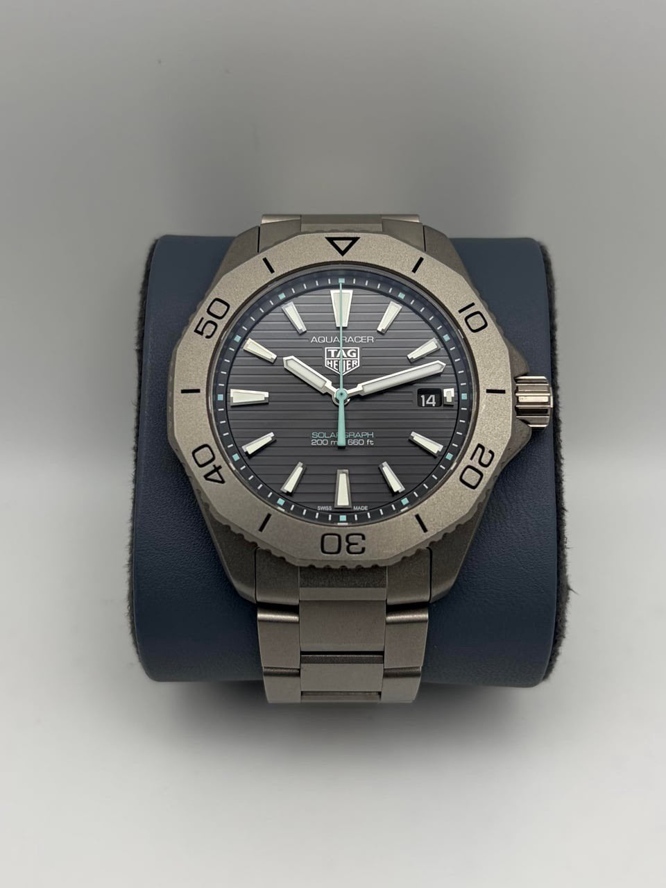 Tag Heuer Aquaracer, Bijoux, Sacs & Beauté, Montres | Femmes, Enlèvement ou Envoi, Comme neuf