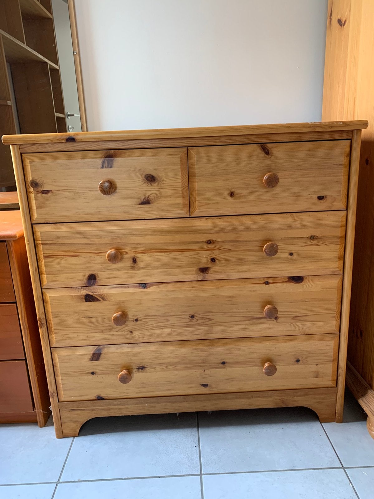 Commode en bois GRATUITE, Maison & Meubles, 25 à 50 cm, 5 tiroirs ou plus, Moins de 100 cm, Enlèvement