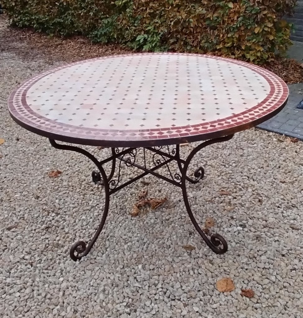Marokkaanse zellige tafel + 4 stoelen, Huis en Inrichting, Tafels | Salontafels, Ophalen, 100 tot 150 cm, Rond, Zo goed als nieuw