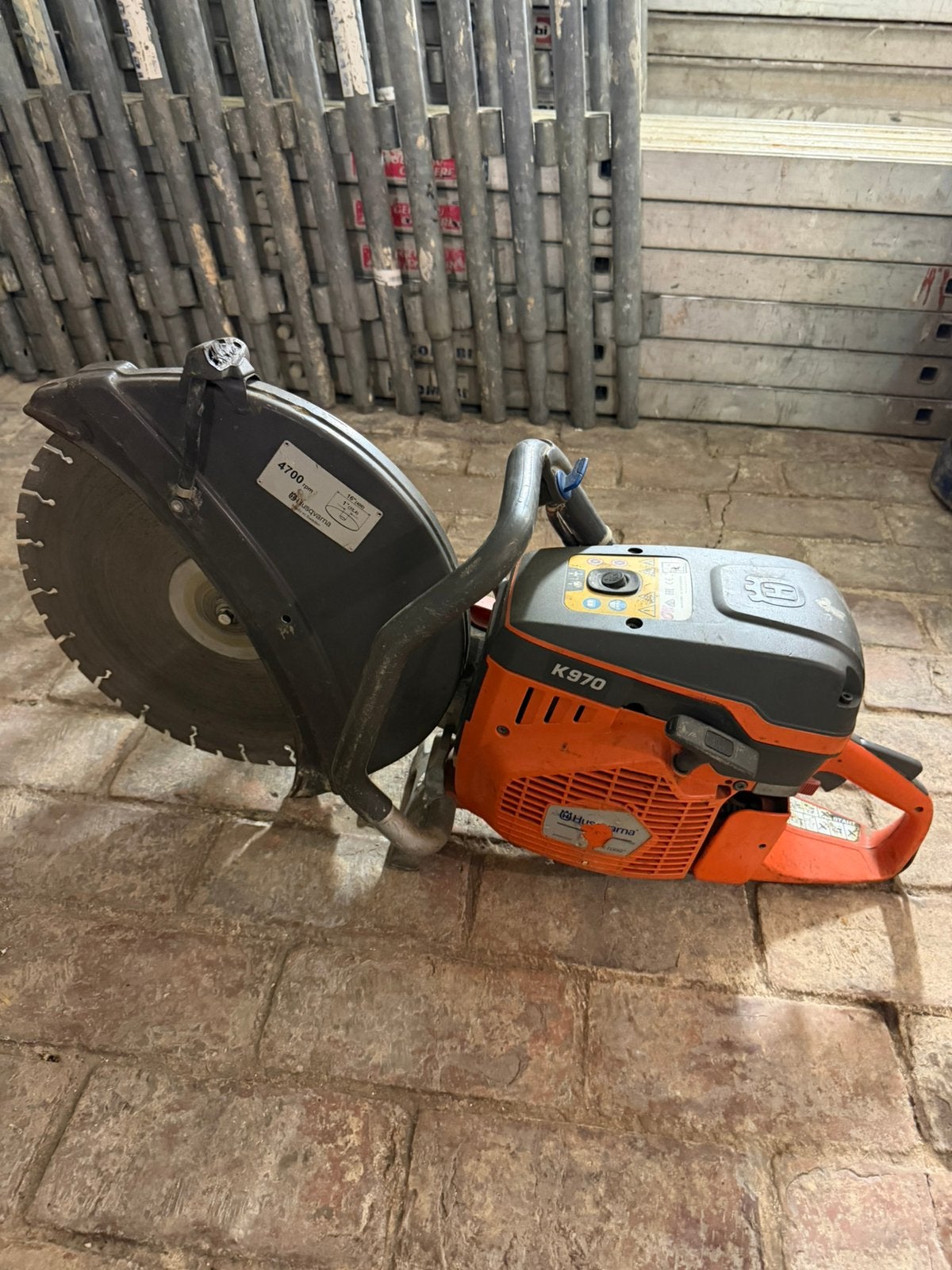 Husqvarna K970 avec disque diamant neuf 400 mm, Enlèvement, Utilisé