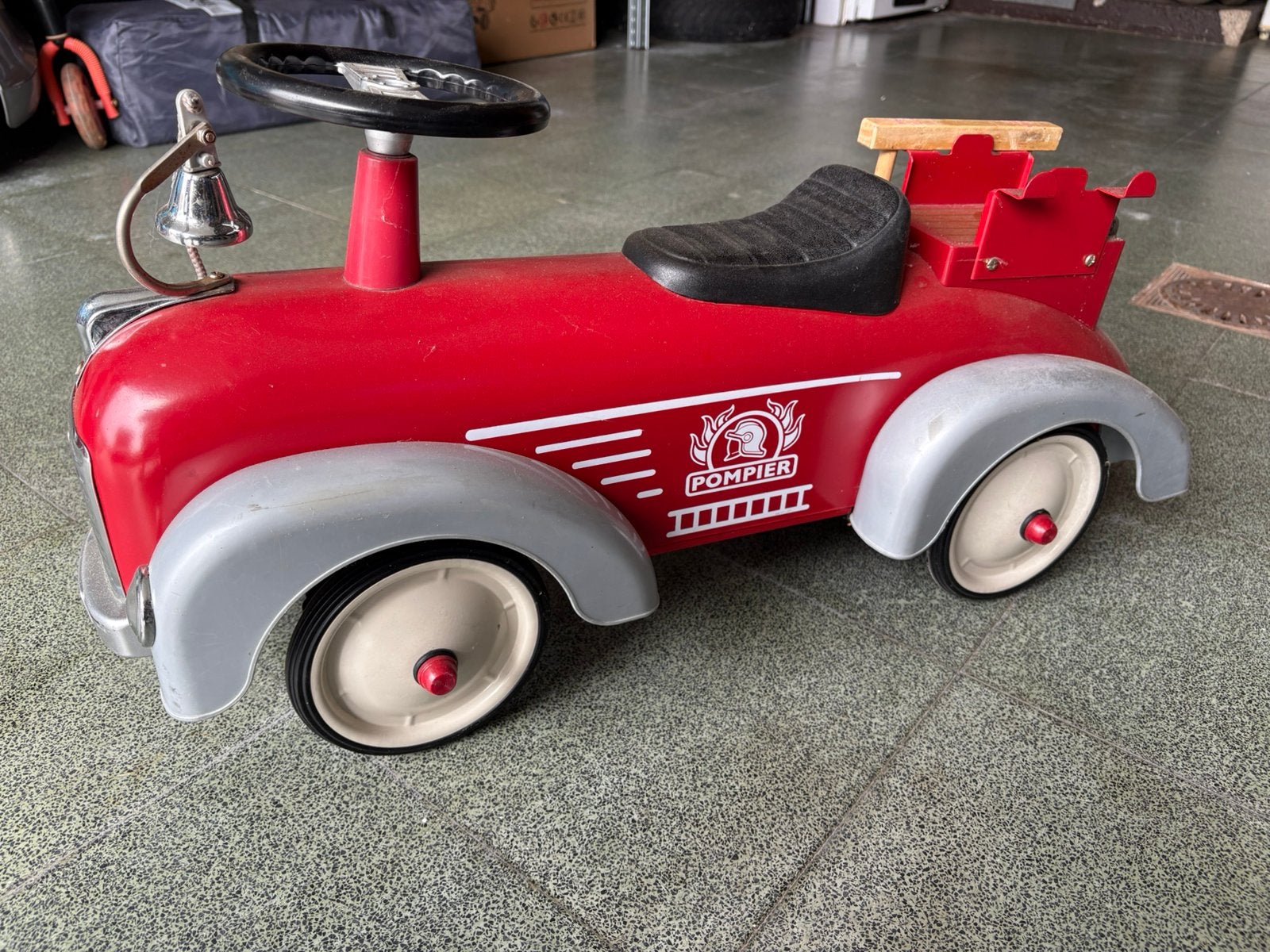 Baghera loopauto, Ophalen, Zo goed als nieuw