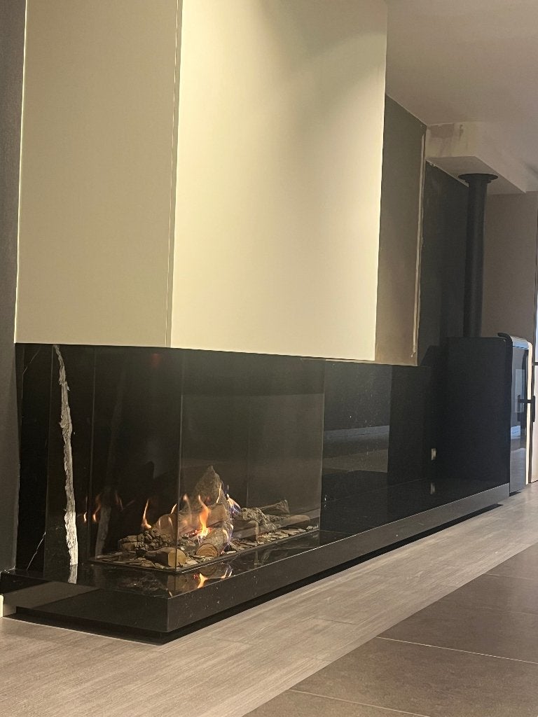 gashaard kalfire GP 115/75 S met Zwart glazen achterwand, Maison & Meubles, Cheminées, Schouwenvandamme@telenet.be, Encastré, Comme neuf