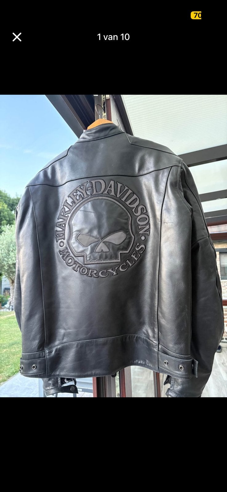 Lederen jas harley davidson, Enlèvement