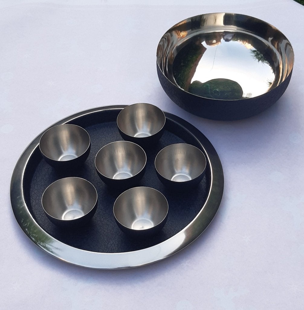 dienblad / schotelset inox (nieuw)  Kerst / Nieuwjaar, Huis en Inrichting, Ophalen, Rond, Nieuw, Dienblad