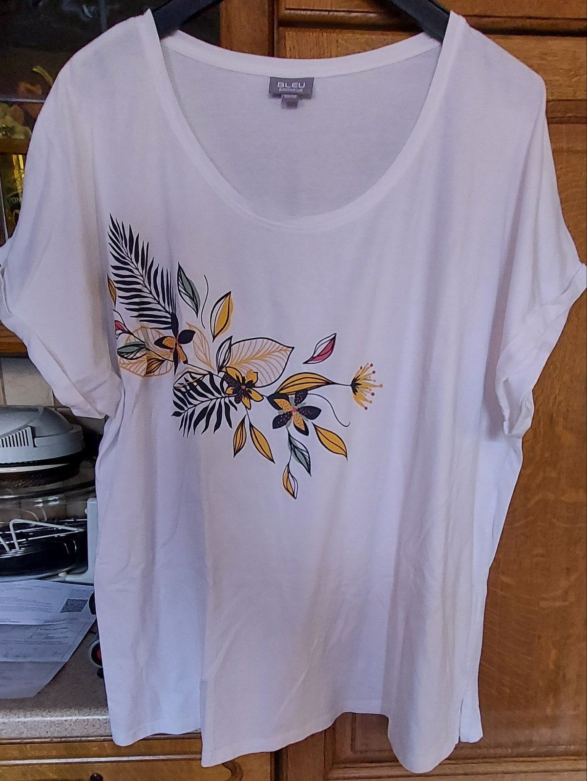 tee shirt dame blanc neuf 50 52, Kleding | Dames, T-shirts, Ophalen of Verzenden, Wit