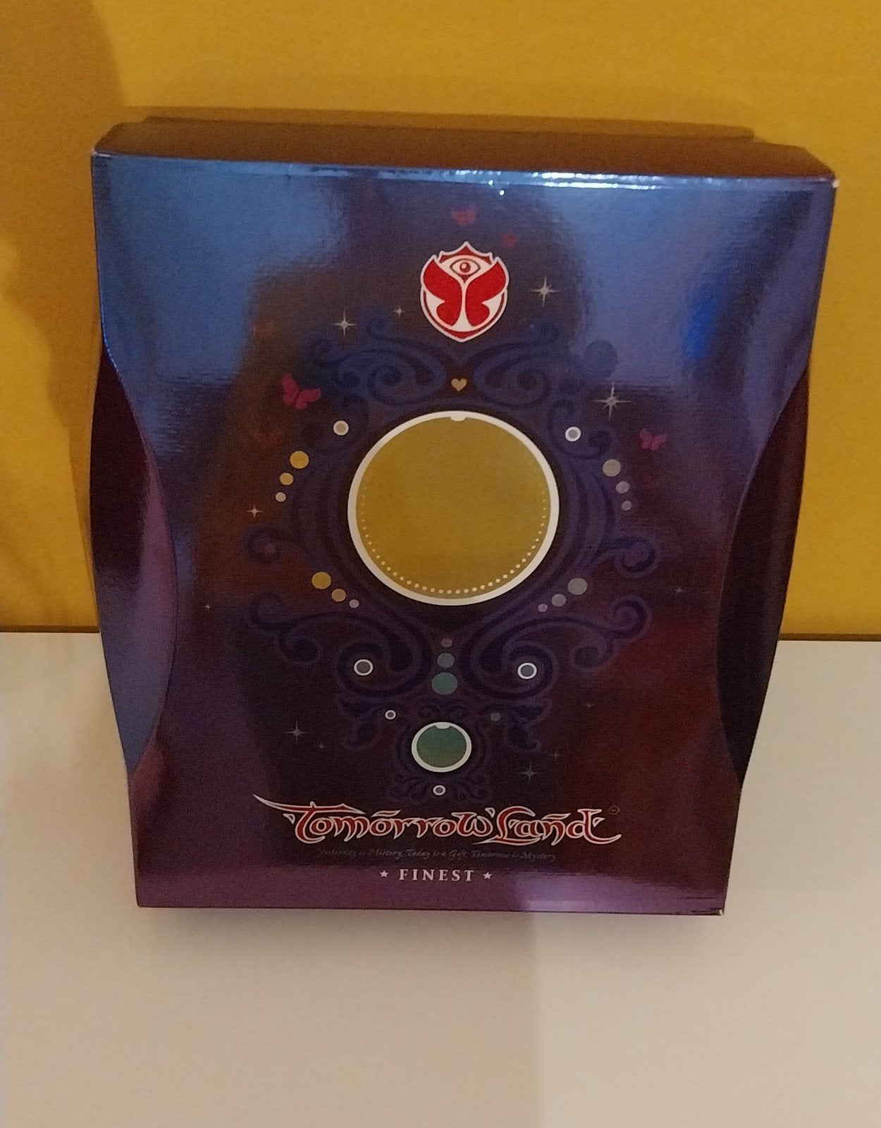 Tomorrowland XL gift box 43 op 34,5cm box, Tickets en Kaartjes