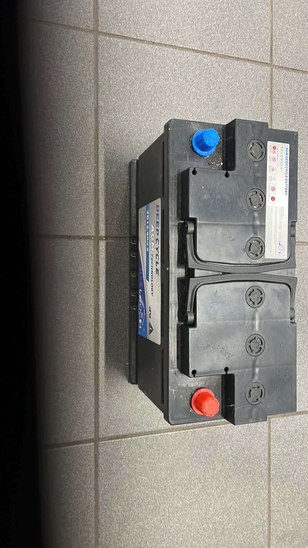 AGM deep cycle batterij
