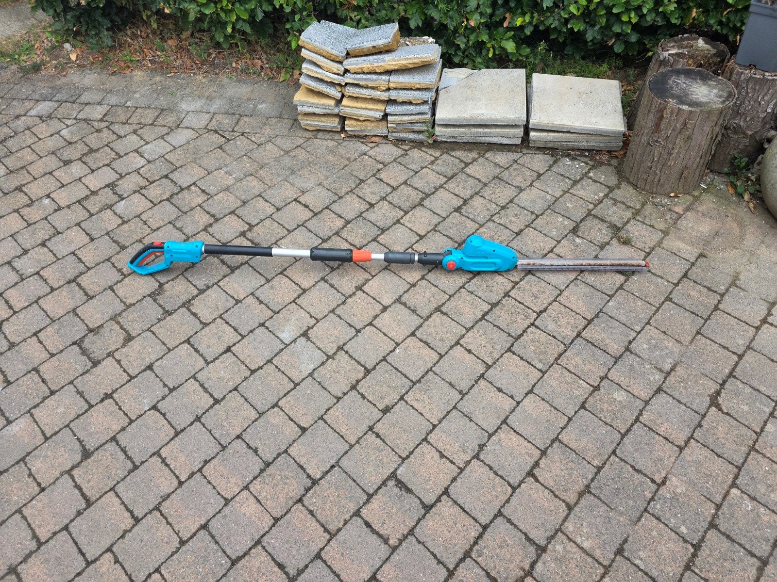 Gardena Hoge Heggenschaar op accu THS Li-18/42 met Lader, Tuin en Terras, Ophalen, Accu
