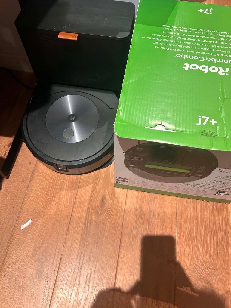 irobot roomba combo j7+, Electroménager, Aspirateurs, IRobot, Réservoir, Enlèvement, Nettoyeur combiné