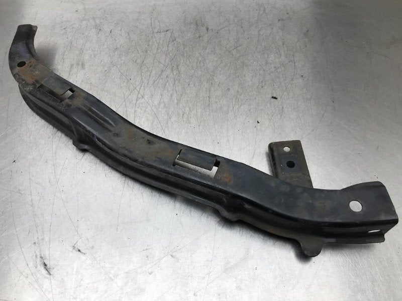 BUMPERSTEUN RECHTS VOOR Honda Jazz (GE) (01-2005/12-2015), Gebruikt, Honda
