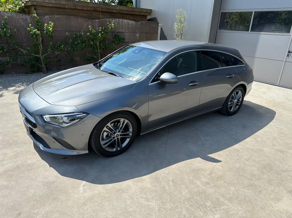 Mercedes CLA180 / benzine / nieuw model !, 4 cilinders, Leder en Stof, Bedrijf, 5 deurs