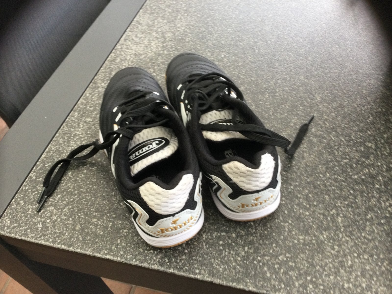Sport schoenen Joma maat 39 zo goed als nieuw voor zaal, Ophalen, Zo goed als nieuw
