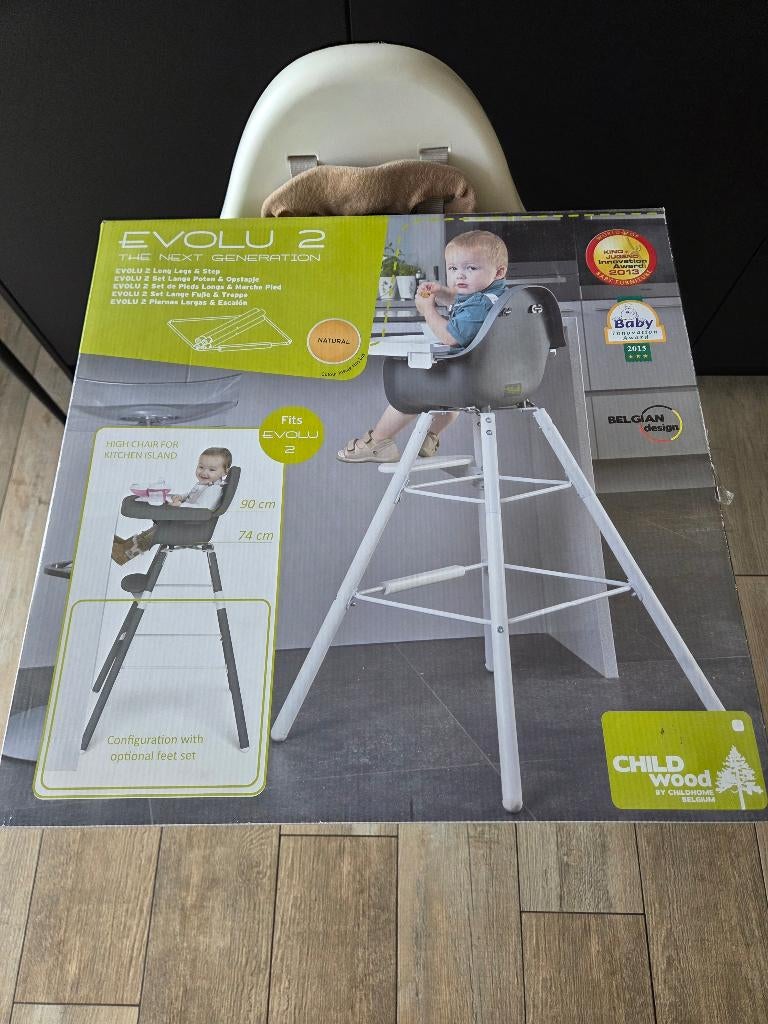 Eetstoel childwood evolu 2, Ophalen, Gebruikt, Meegroeistoel, Gordel(s)