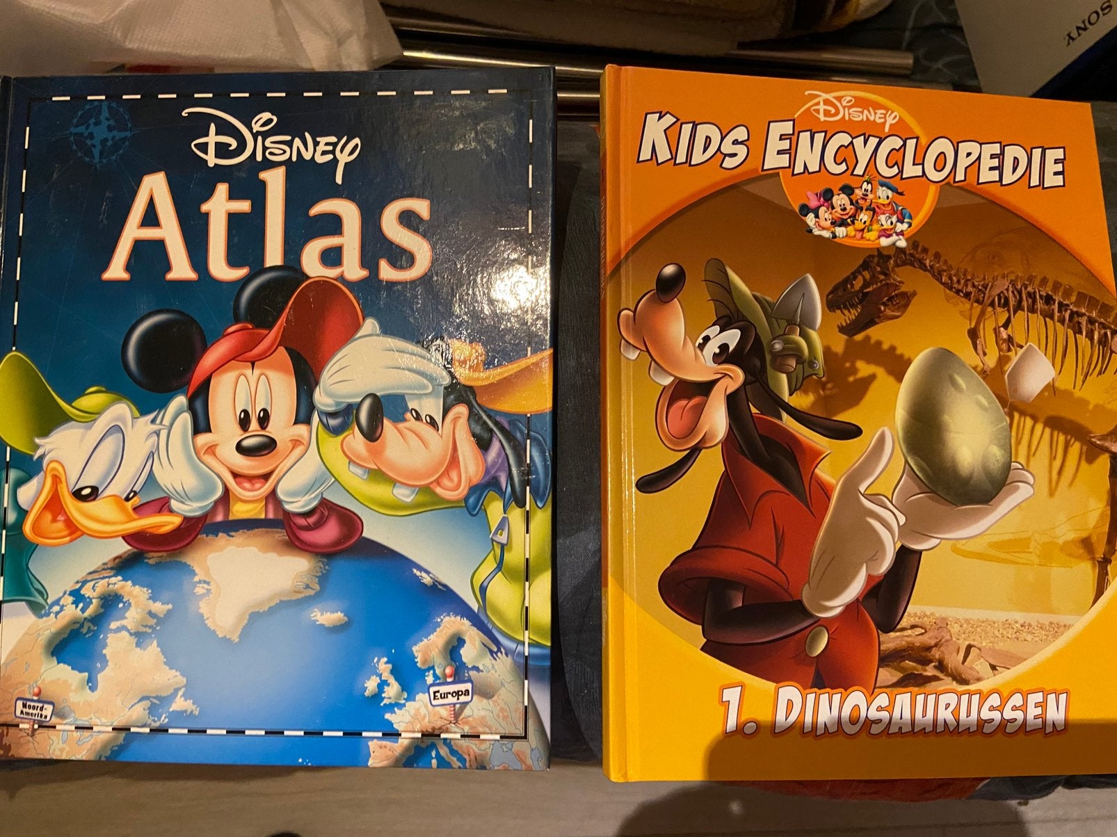 2 educatieve Disney Boeken, Ophalen of Verzenden, Overige figuren, Zo goed als nieuw, Overige typen