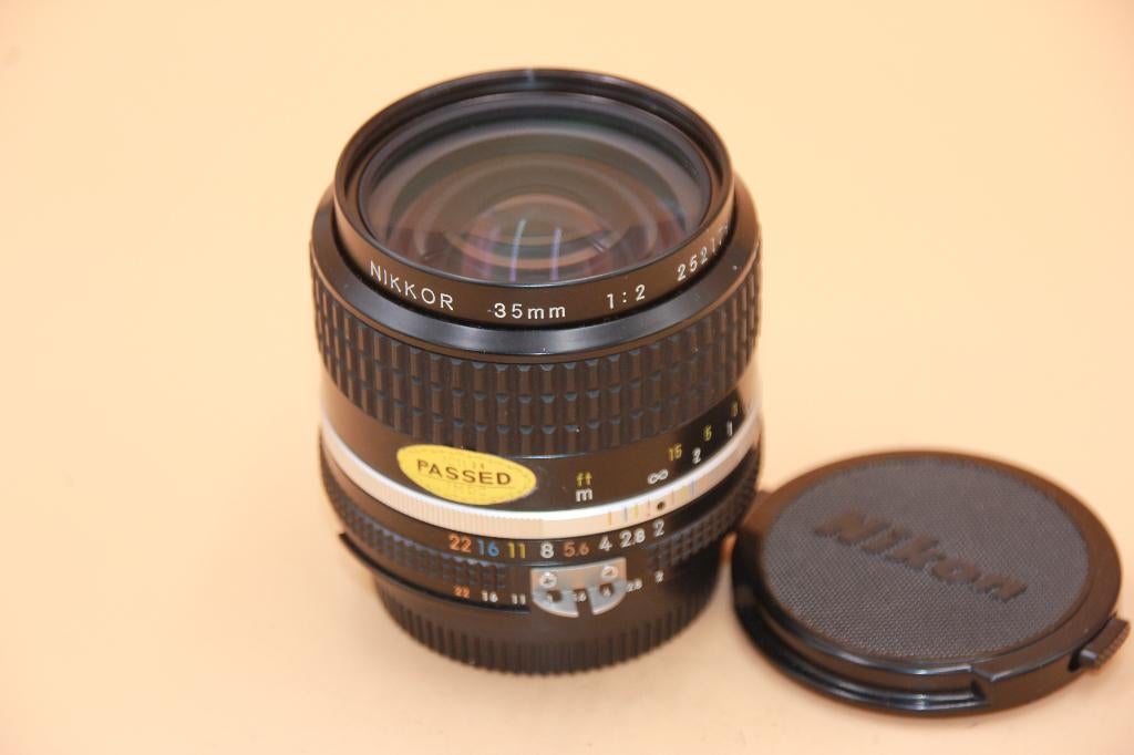 NIKON AI-S 35/2, Audio, Tv en Foto, Fotocamera's Analoog, Ophalen of Verzenden, Zo goed als nieuw, Spiegelreflex, Nikon