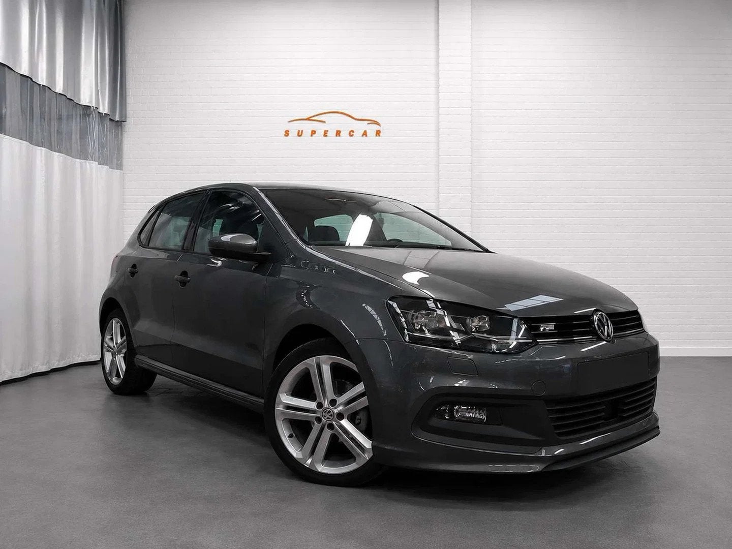 Volkswagen Polo Polo 1.2 TSI R-Line / ETAT EXCEPTIONNELLE /, Autos, 1197 cm³, Argent ou Gris, Achat, 90 ch