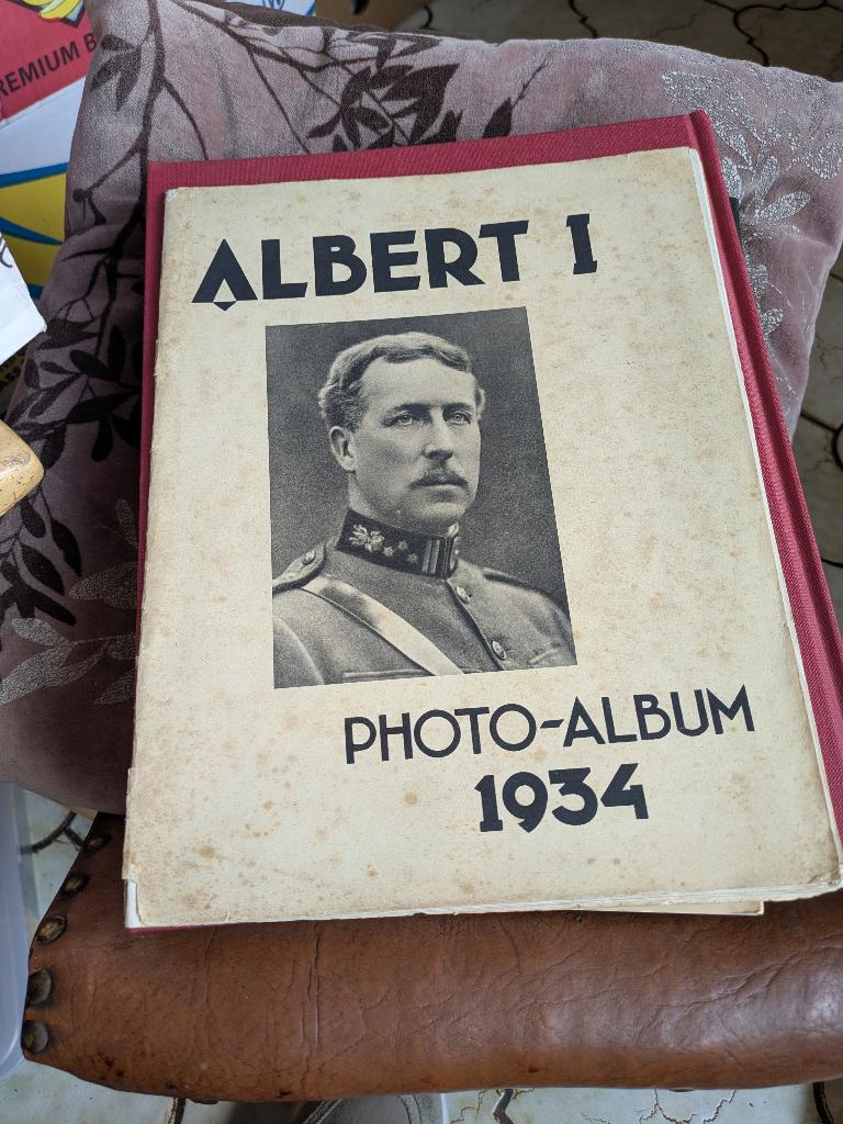 Albert I photo album 1934, Enlèvement ou Envoi, Utilisé, Magazine ou livre