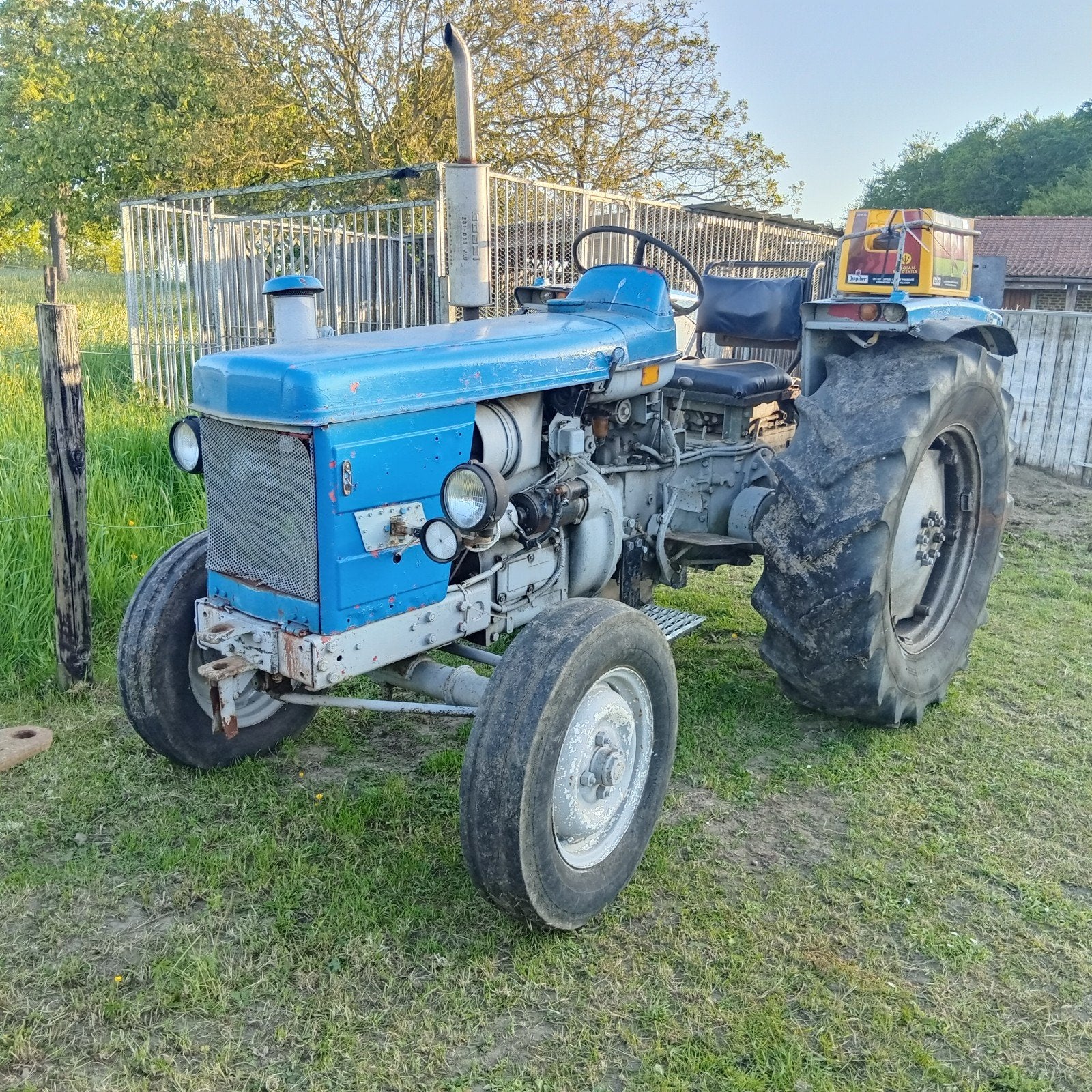 Tractor Renault supper 3, Zakelijke goederen, Ophalen, Renault