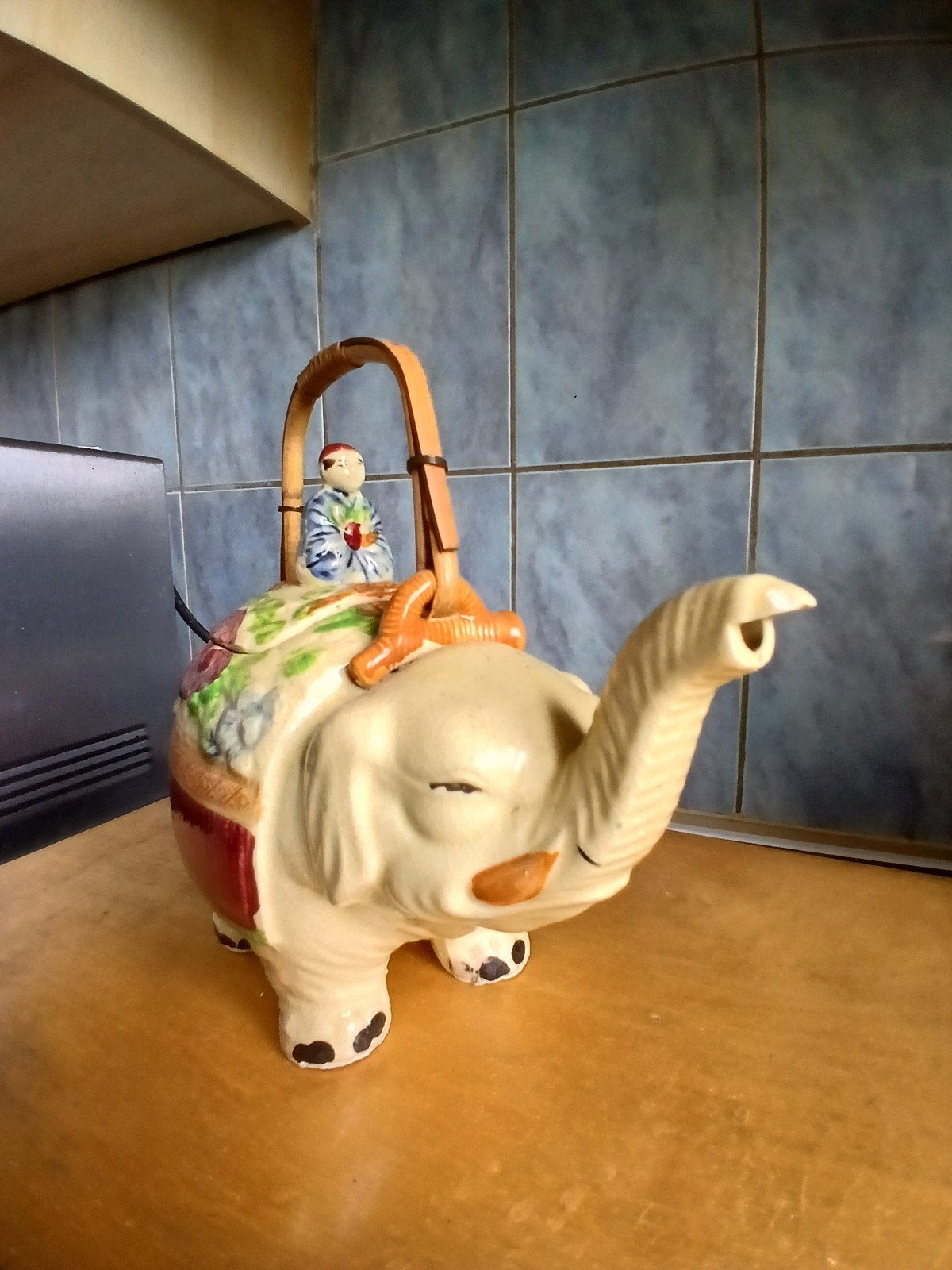 Beeldje olifant 4€, Ophalen