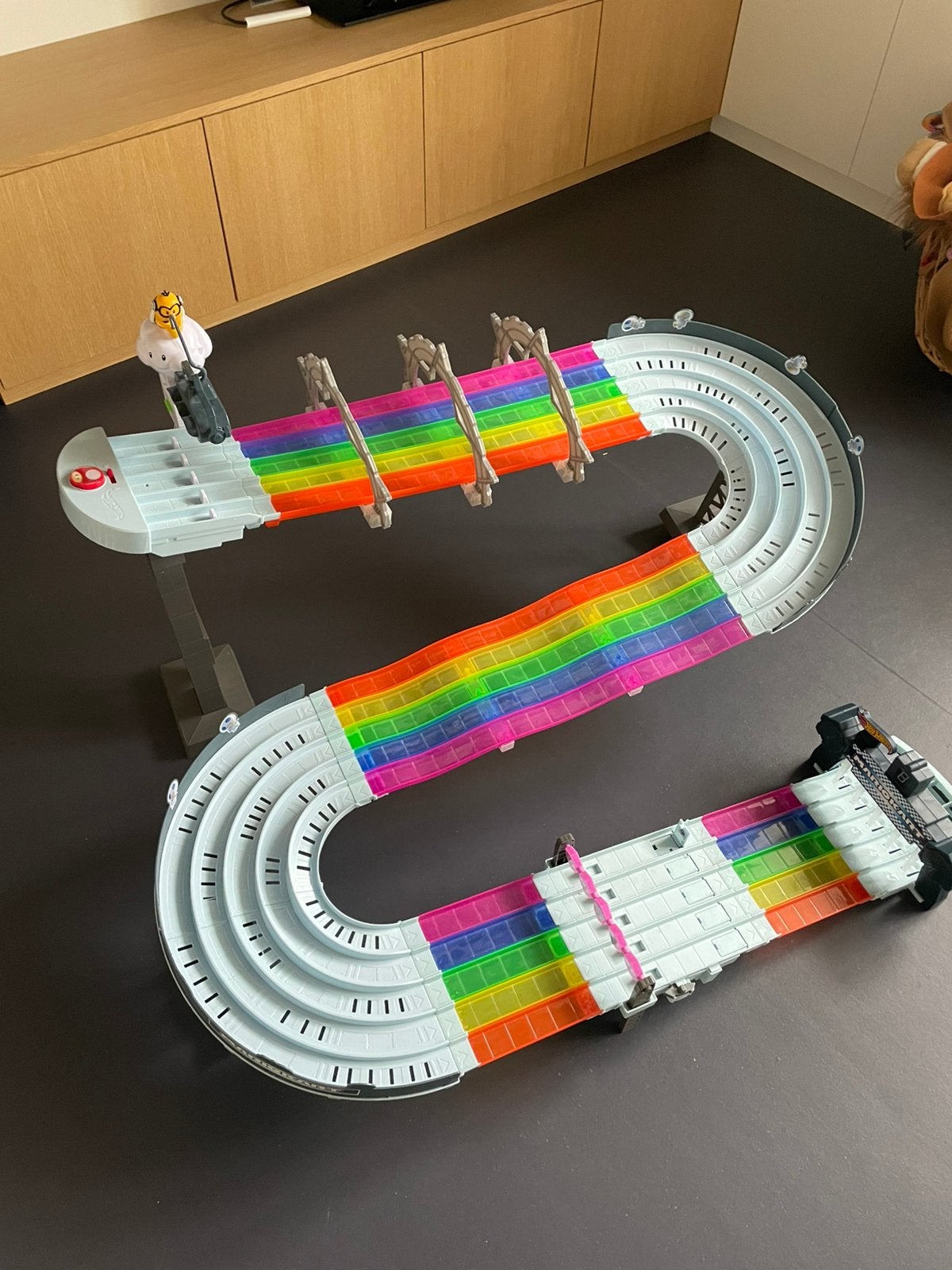Hot wheels mario kart regenboog raceset, Ophalen, Zo goed als nieuw, Hot Wheels