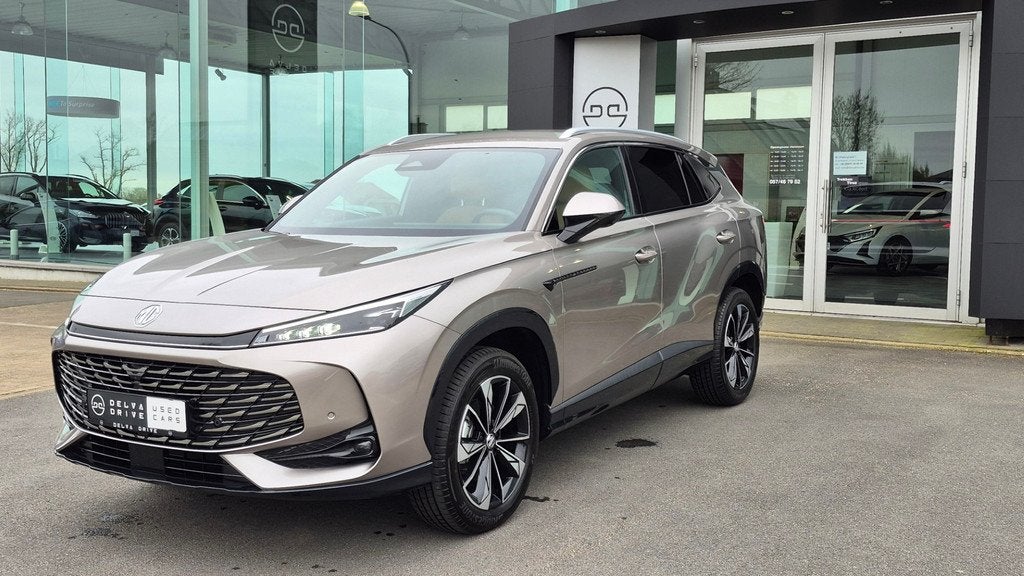 MG HS 1.5T-GDi Luxury Autom.  Full Option, 173 g/km, Gebruikt, 4 cilinders, Leder
