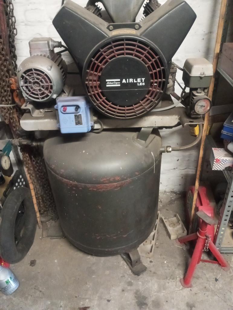 luchtcompressor, Doe-het-zelf en Bouw, Compressors, Ophalen, Gebruikt, 6 tot 10 bar, 25 tot 100 liter