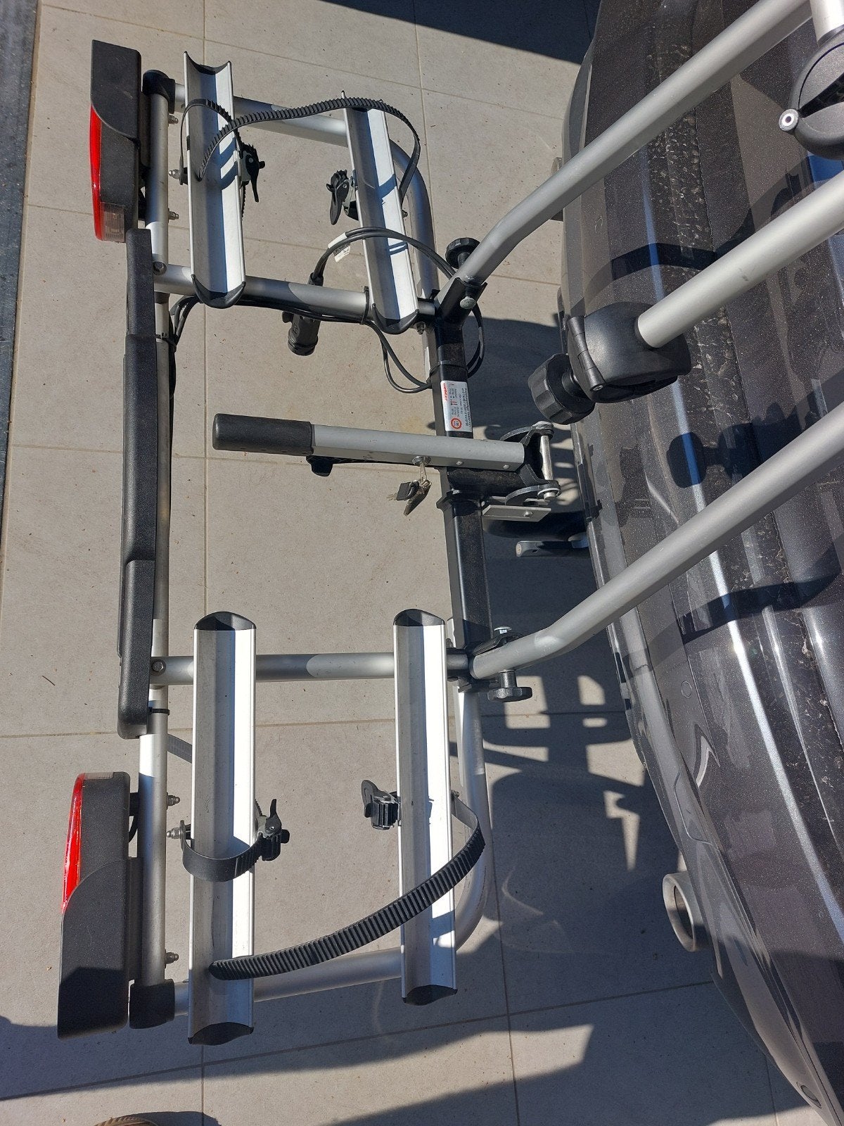 ik zoek onderstel met snelsluiting fietsdrager, Ophalen
