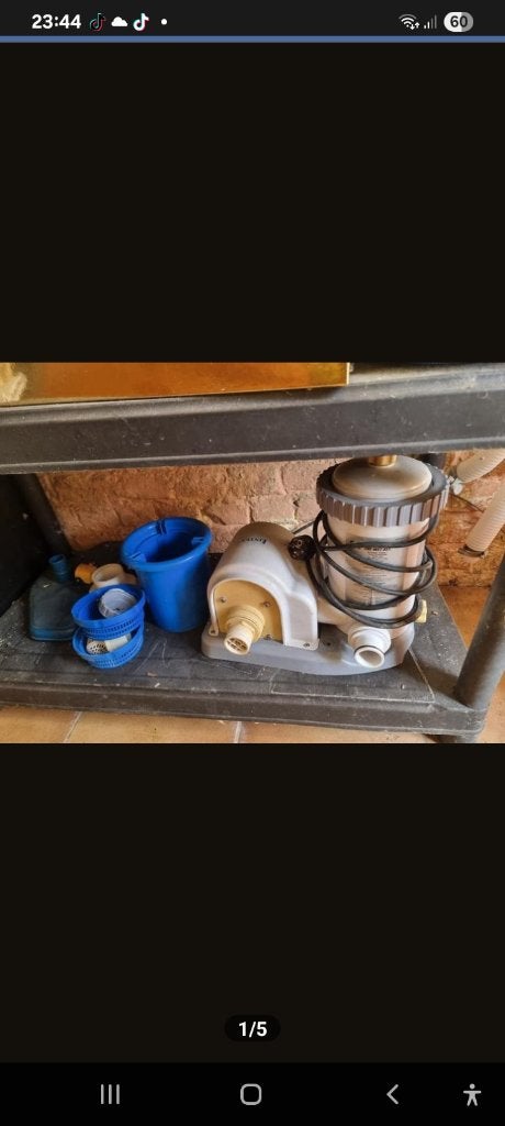 3 pompe piscine et divers, Enlèvement, Utilisé, Pompe