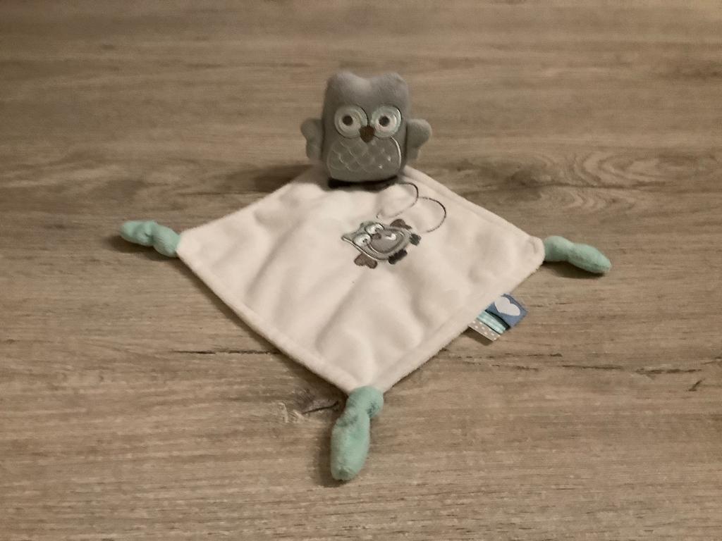 Baby Tiamo uil knuffeldoekje, Kinderen en Baby's, Ophalen of Verzenden, Zo goed als nieuw, Overige typen