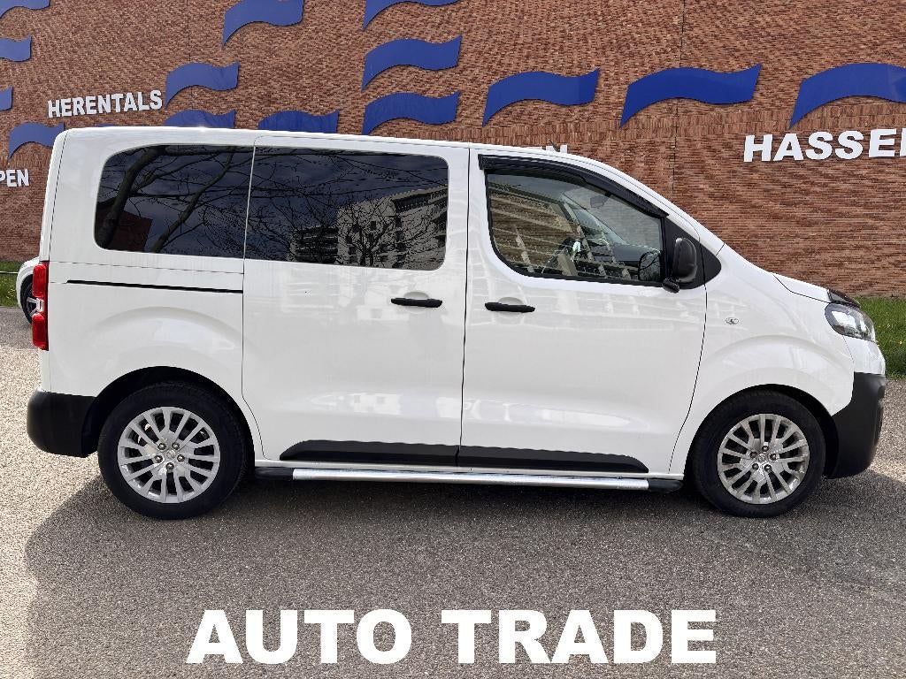 Opel Vivaro 1.5 D | EURO 6d | 9 Zitplaatsen | 1J Garantie, Auto's, Voorwielaandrijving, Stof, Vivaro, 4 cilinders