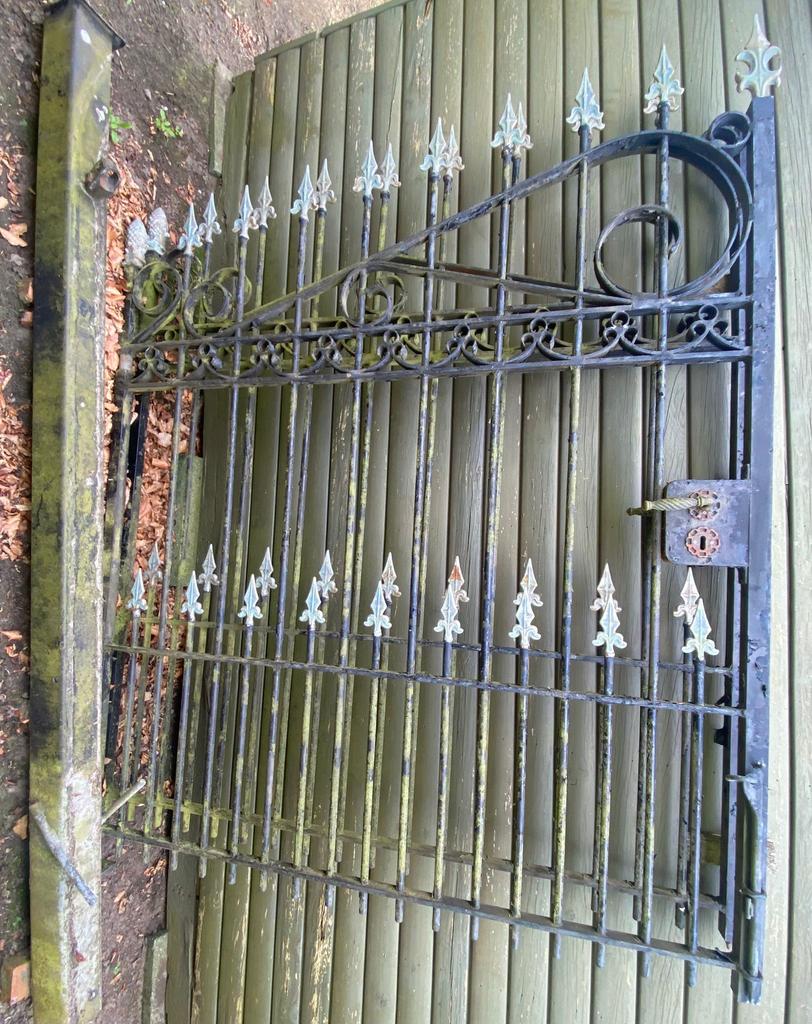 Gietijzer poort, Tuin en Terras, Ophalen, Zo goed als nieuw