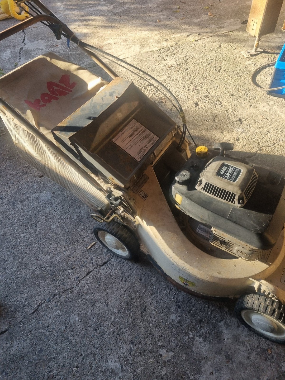 très bonne machine, Enlèvement