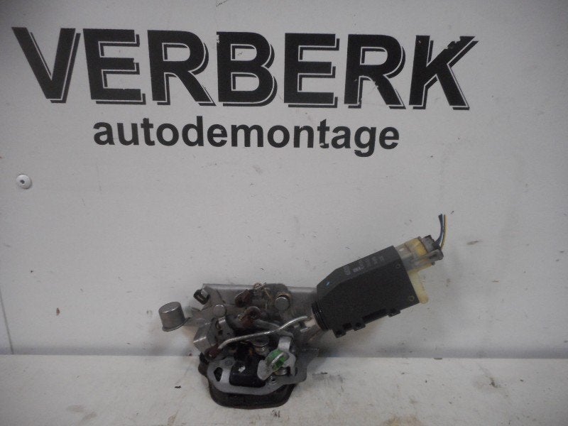 SERRURE DE PORTE ARRIÈRE DROITE Omega B (25 / 26 / 27), Opel, Opel Automobile GmbH, Utilisé, Arrière