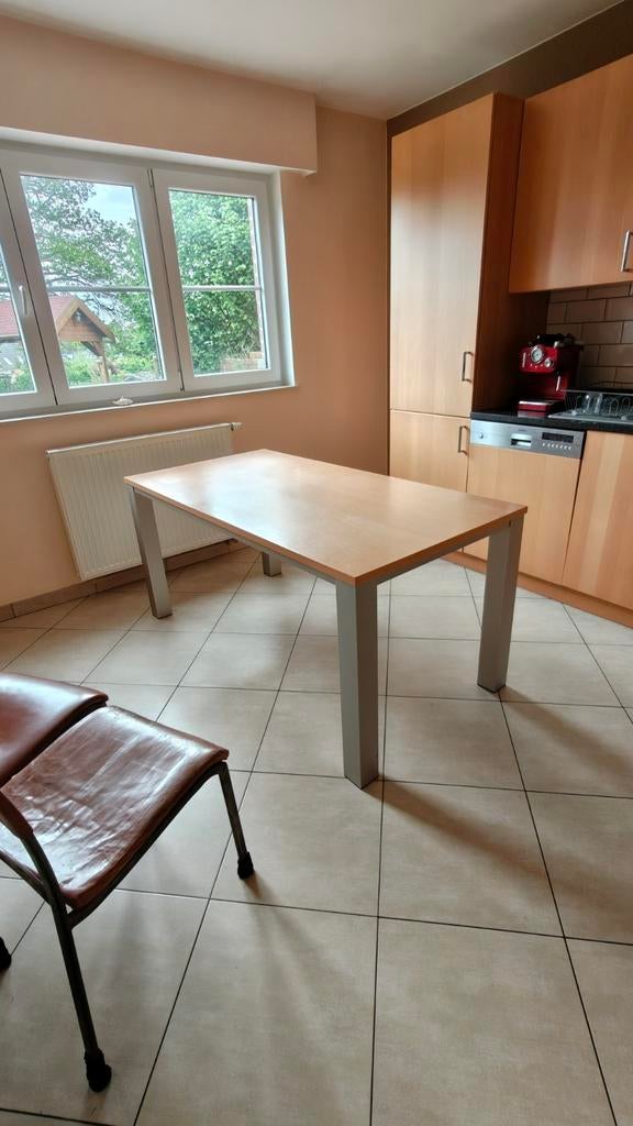 Table à manger, Maison & Meubles, Ameublement | Revêtements de sol, Enlèvement