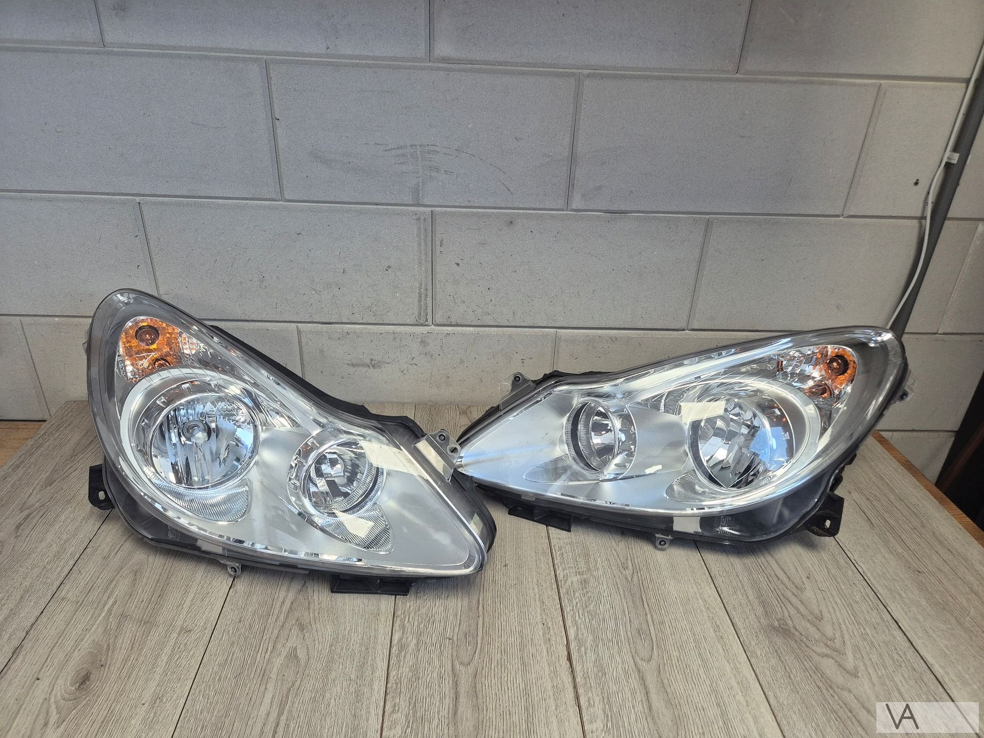 Koplamp set van Opel Corsa D 2006 - 2010 nieuwstaat €125, Gebruikt, -, -, Opel