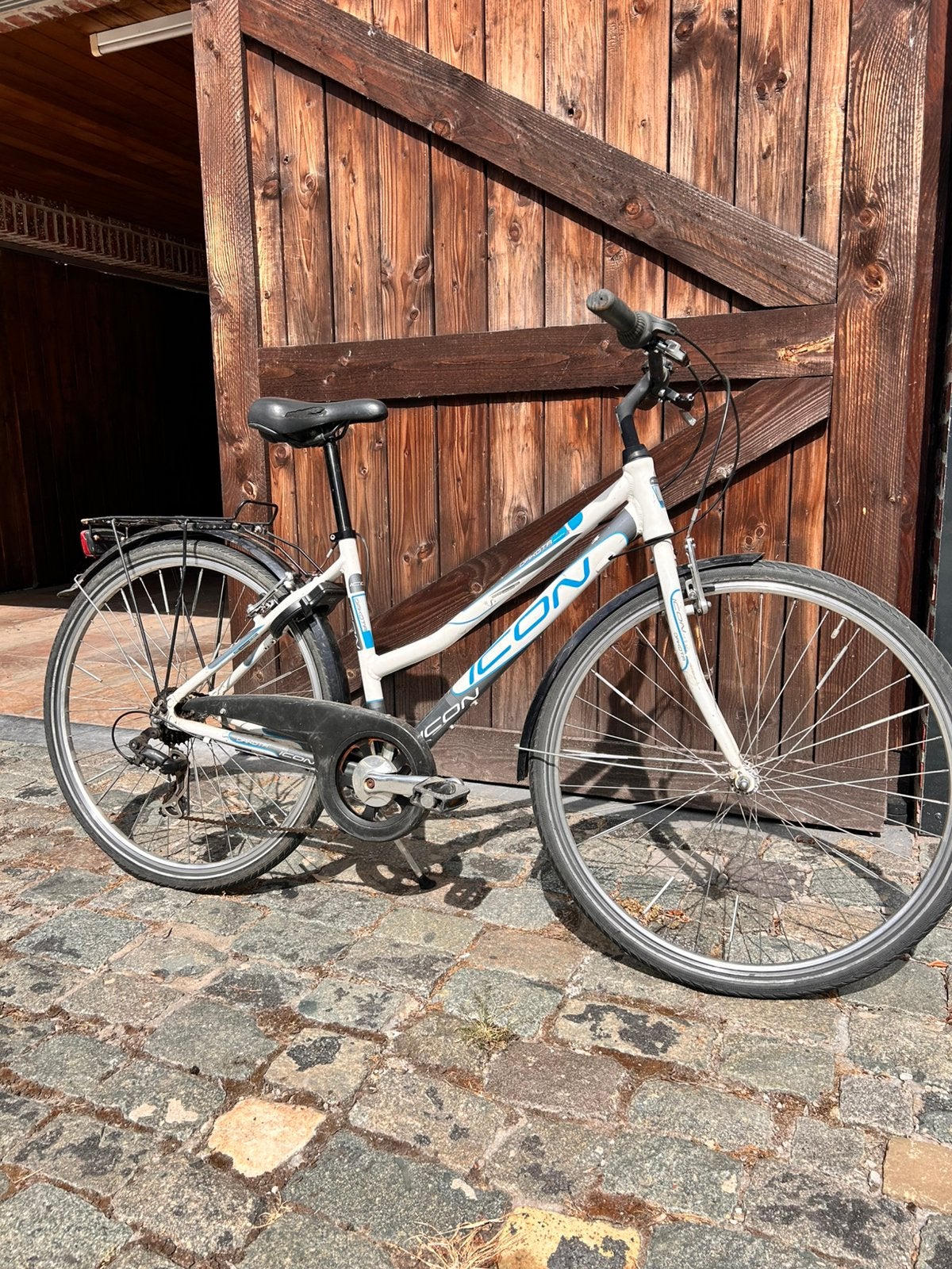Damesfiets Icon, Fietsen en Brommers, Ophalen, Zo goed als nieuw